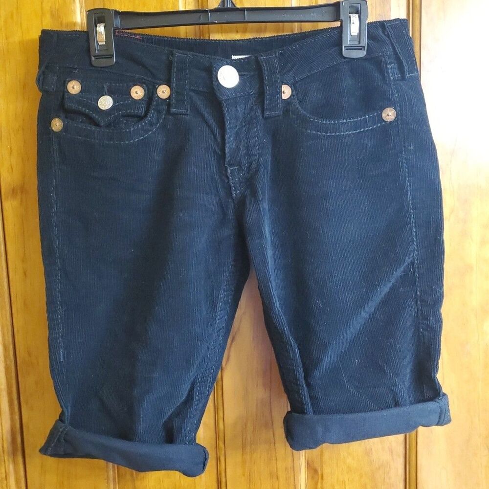 True Religion Womans Black Corduroy Capri Shorts Size 29 Y2K
